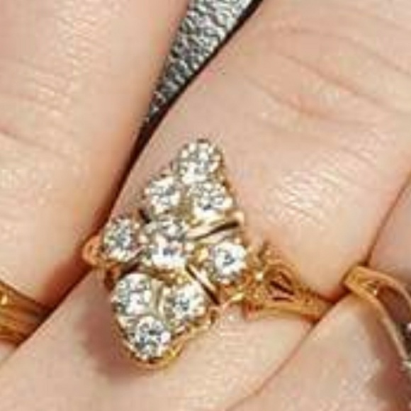 Diamond Ring Lost - Picture 3 of 3